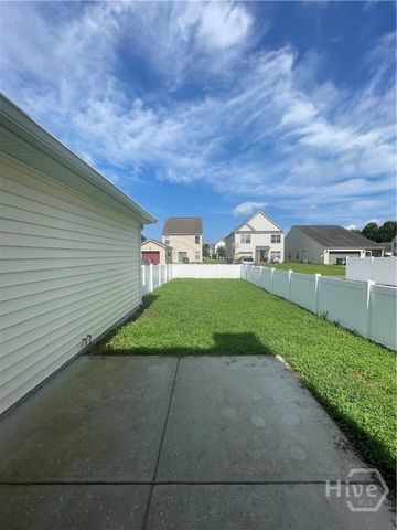 6 Timber Crest Court, Savannah, GA 31407