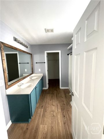 6 Timber Crest Court, Savannah, GA 31407