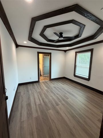 401 E Miller Road, Garland, TX 75041