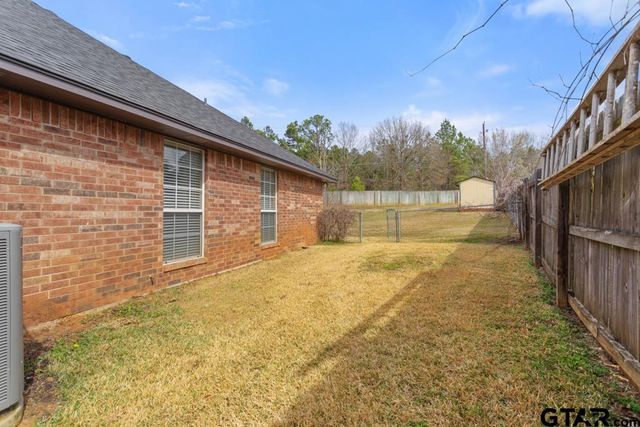 1721 Sapphire Cay, Whitehouse, TX 75791