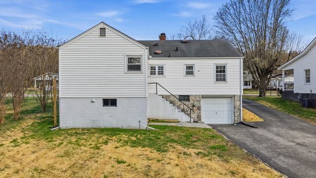 3707 Redding Road, Chattanooga, TN 37415