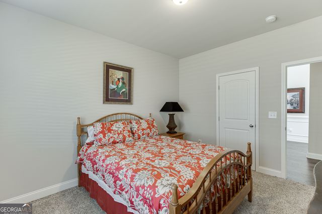 331 Hemlock Court, Hoschton, GA 30548