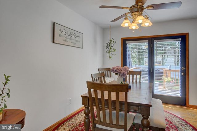 10482 MAPLETON RD, Shippensburg, PA 17257