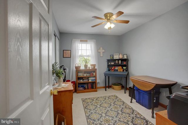 10482 MAPLETON RD, Shippensburg, PA 17257