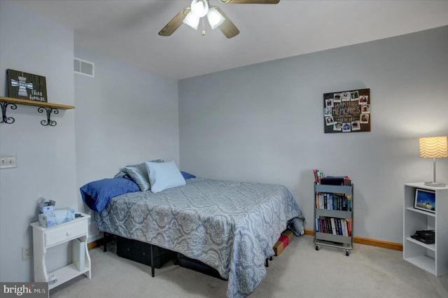 10482 MAPLETON RD, Shippensburg, PA 17257