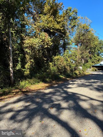 BUSH AVE, Pasadena, MD 21122