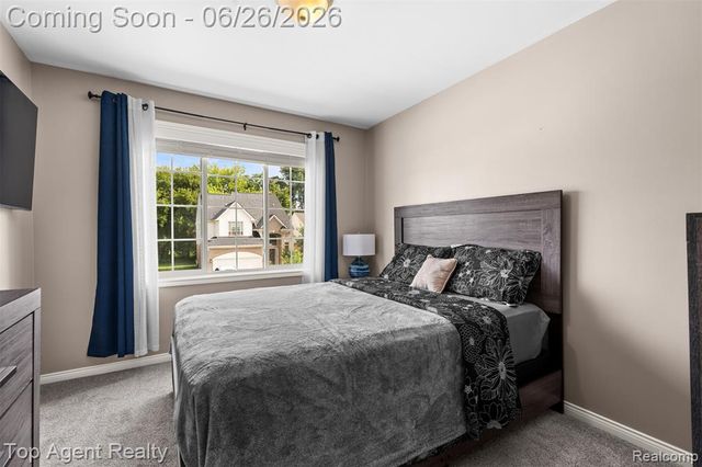 13826 Grandeur Avenue, Utica, MI 48315
