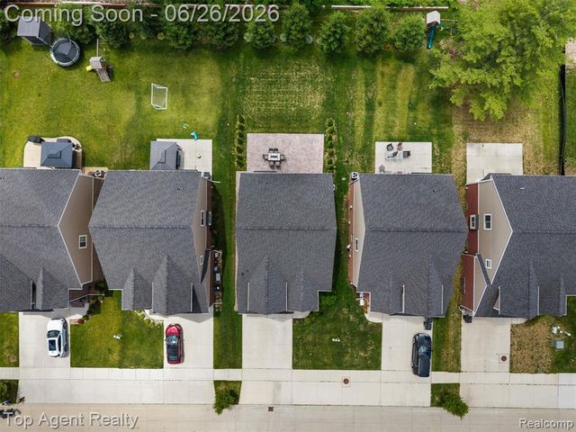 13826 Grandeur Avenue, Utica, MI 48315