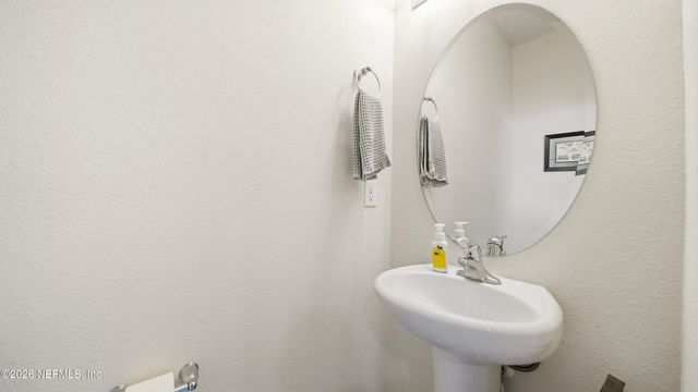 2848 BLACK BUCK Circle, Jacksonville, FL 32225