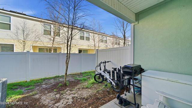 2848 BLACK BUCK Circle, Jacksonville, FL 32225