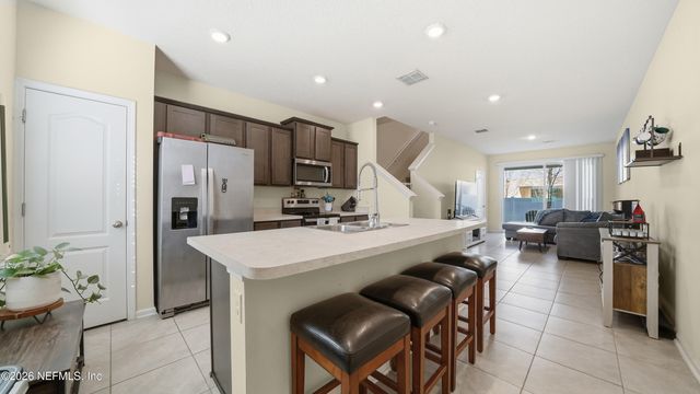 2848 BLACK BUCK Circle, Jacksonville, FL 32225