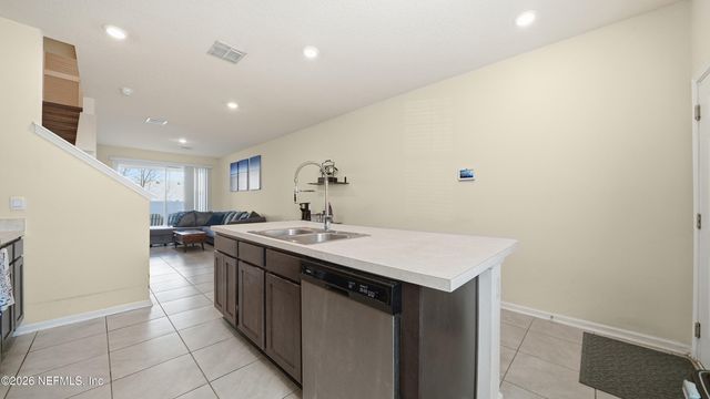 2848 BLACK BUCK Circle, Jacksonville, FL 32225