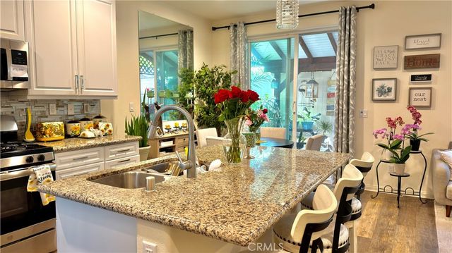 14601 Del Playa, Panorama City, CA 91402