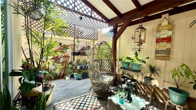 14601 Del Playa, Panorama City, CA 91402