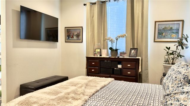 14601 Del Playa, Panorama City, CA 91402