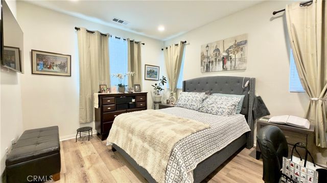 14601 Del Playa, Panorama City, CA 91402