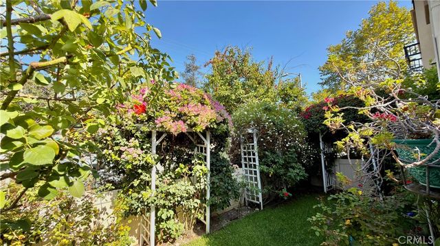14601 Del Playa, Panorama City, CA 91402