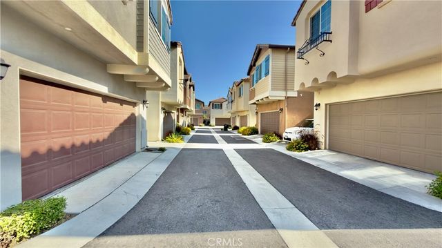 14601 Del Playa, Panorama City, CA 91402