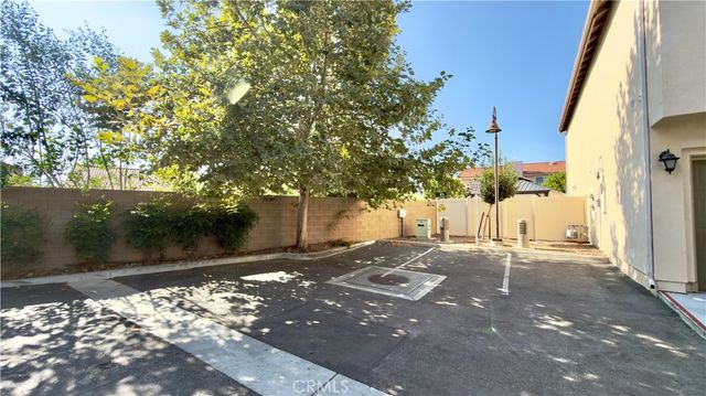 14601 Del Playa, Panorama City, CA 91402