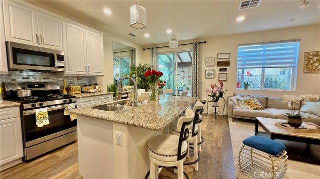 14601 Del Playa, Panorama City, CA 91402