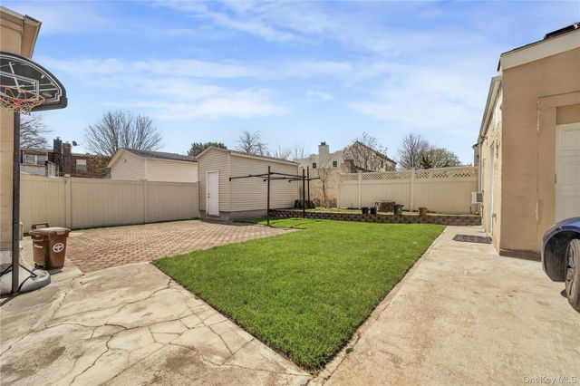 8258 235th Street, Queens Village, NY 11427