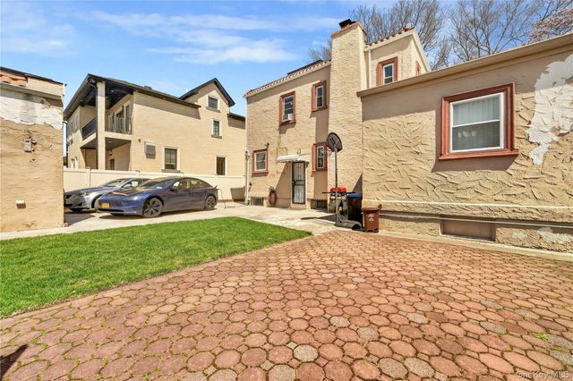 8258 235th Street, Queens Village, NY 11427