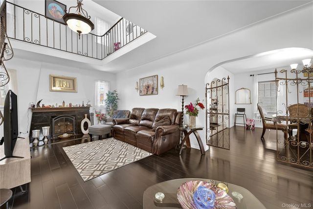 8258 235th Street, Queens Village, NY 11427