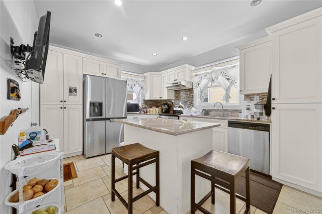 8258 235th Street, Queens Village, NY 11427