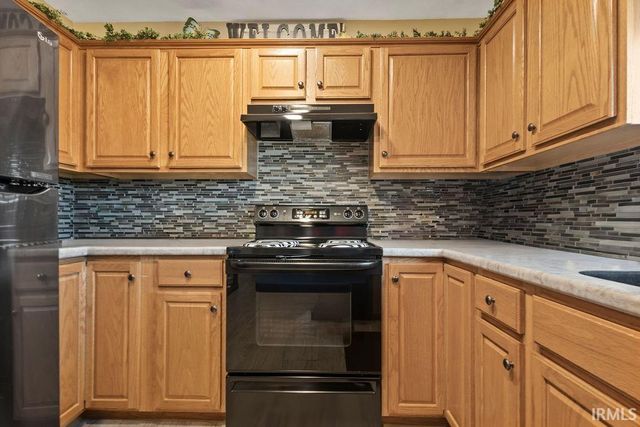 1034 Hemingford Court, Fort Wayne, IN 46845