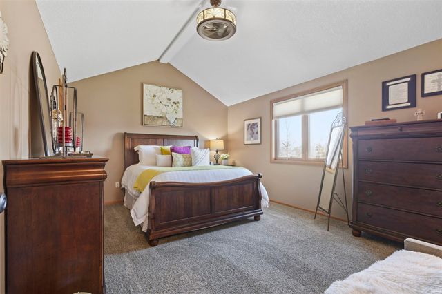 1034 Hemingford Court, Fort Wayne, IN 46845