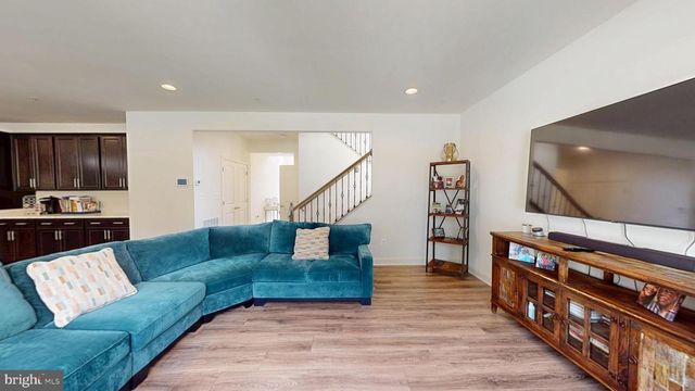 10802 N RIDING RD, Upper Marlboro, MD 20772