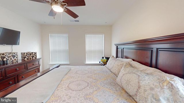 10802 N RIDING RD, Upper Marlboro, MD 20772