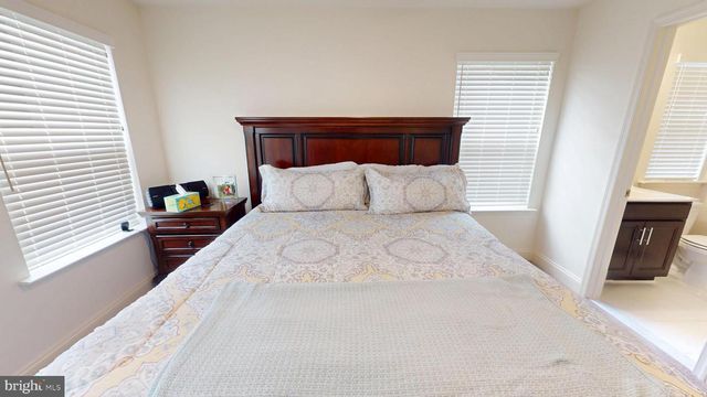 10802 N RIDING RD, Upper Marlboro, MD 20772