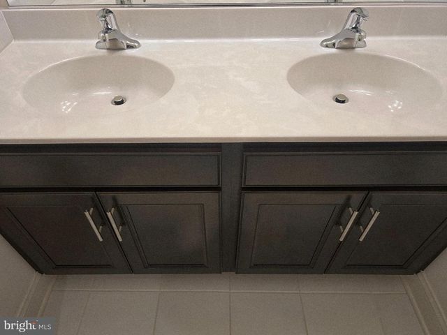 10802 N RIDING RD, Upper Marlboro, MD 20772