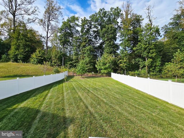 10802 N RIDING RD, Upper Marlboro, MD 20772