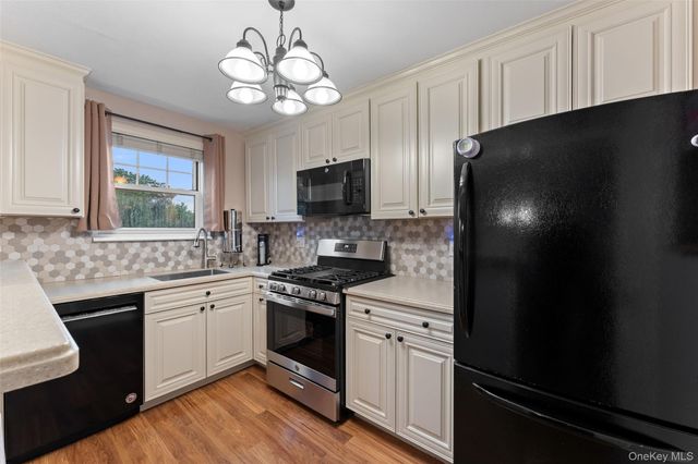 11 Westview Avenue 26-2, White Plains, NY 10603