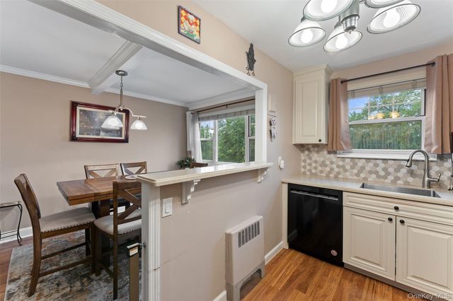 11 Westview Avenue 26-2, White Plains, NY 10603