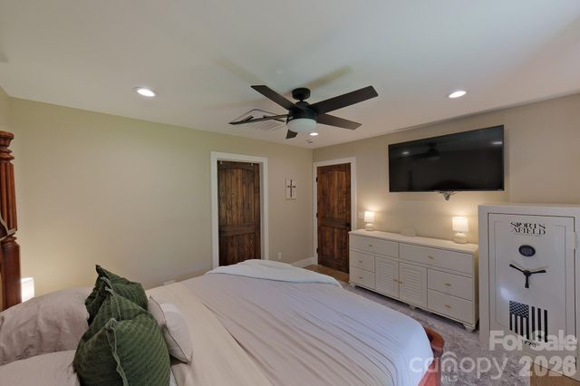 445 Old Haw Creek Road, Asheville, NC 28805