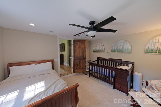445 Old Haw Creek Road, Asheville, NC 28805