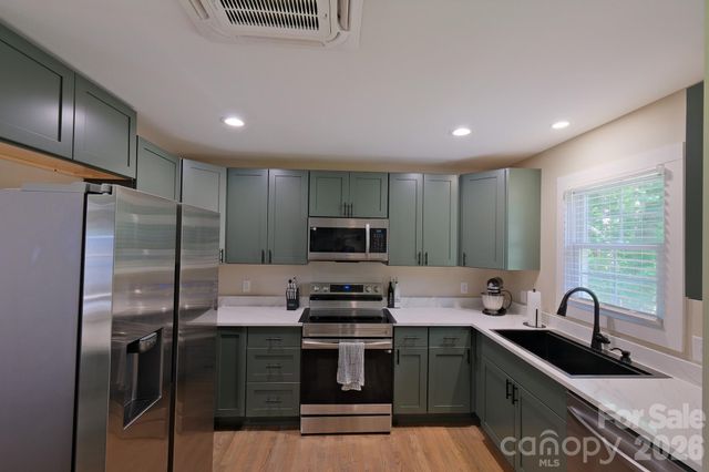 445 Old Haw Creek Road, Asheville, NC 28805