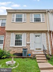 2927 PHEASANT LN, Woodbridge, VA 22191