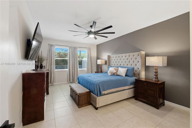 7920 New Holland Way, Boynton Beach, FL 33437