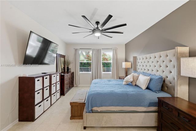 7920 New Holland Way, Boynton Beach, FL 33437