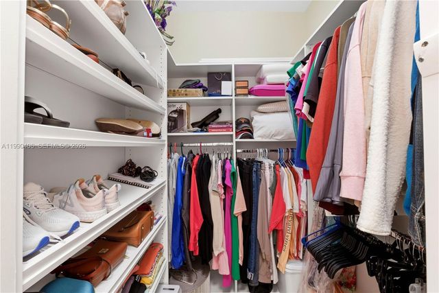 7920 New Holland Way, Boynton Beach, FL 33437