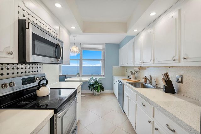 4300 N Ocean Blvd 6B, Fort Lauderdale, FL 33308