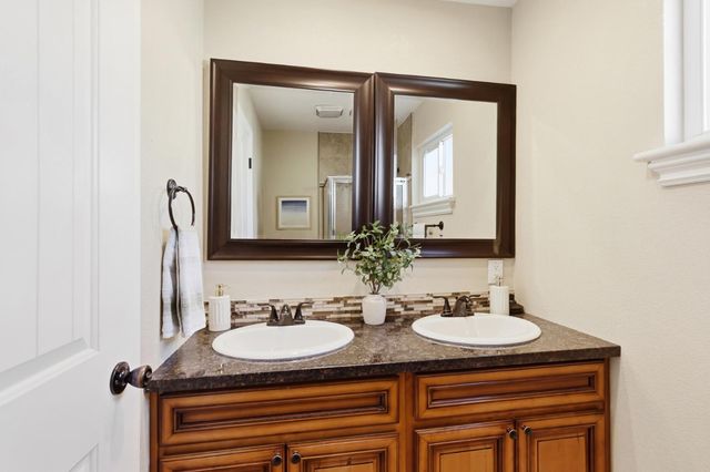 2247 Whistler Way, Rancho Cordova, CA 95670