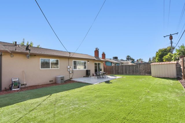 2247 Whistler Way, Rancho Cordova, CA 95670