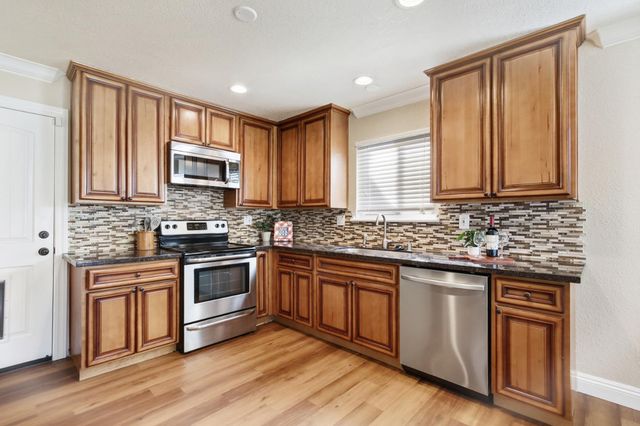 2247 Whistler Way, Rancho Cordova, CA 95670