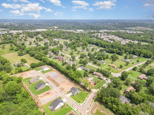 100 Riverview Run, Madison, TN 37115