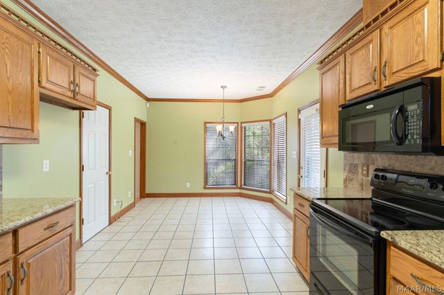 480 GREYSTONE Way, Prattville, AL 36066